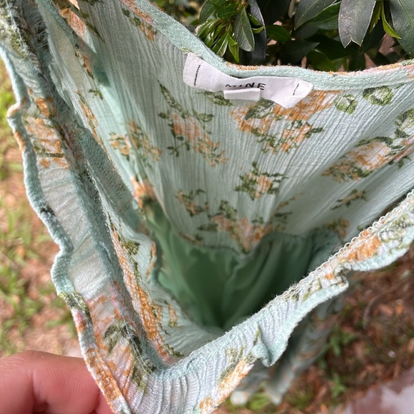 Floral Maxi Dress - Picture 6 of 7